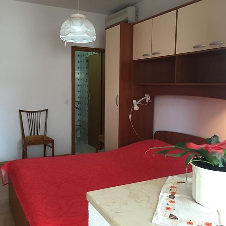 Apartments Bilic Nemira Omis Ngoại thất bức ảnh