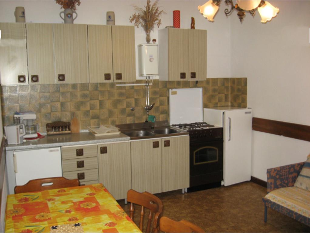 Apartments Bilic Nemira Omis Ngoại thất bức ảnh