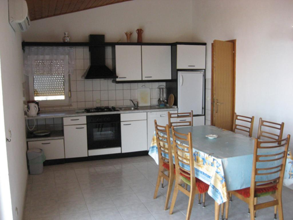 Apartments Bilic Nemira Omis Ngoại thất bức ảnh